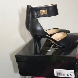 Nicole Miller Shoes - Black heels Nicole Miller Shoes - Black heels
